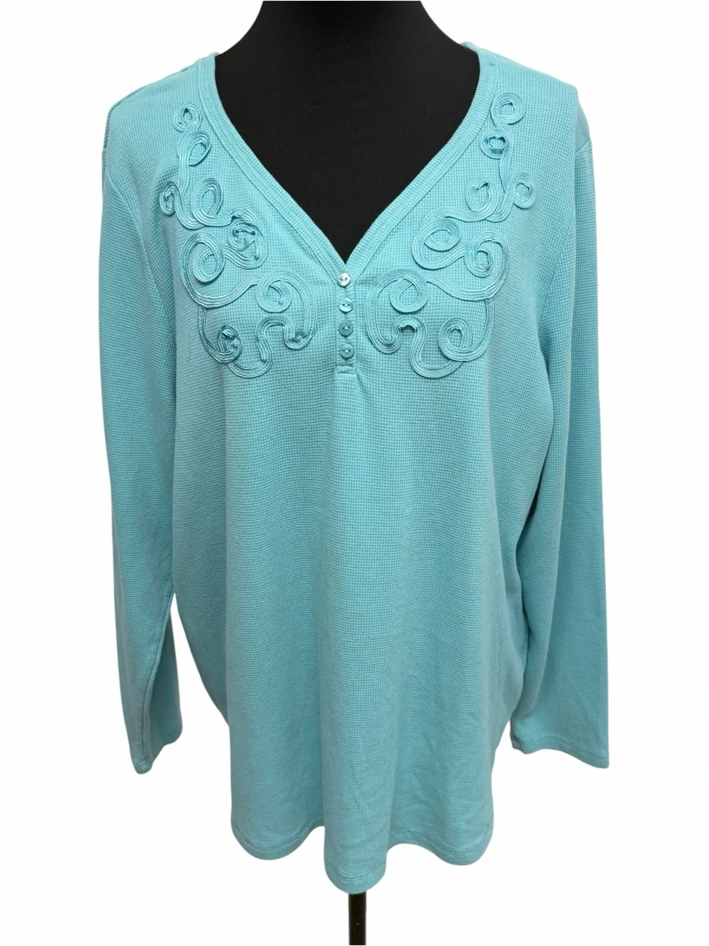NorthCrest Women’s Plus Aqua Thermal Embroidered Henley Top - Picture 1 of 6